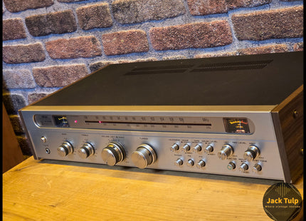 Akai AA-810DB