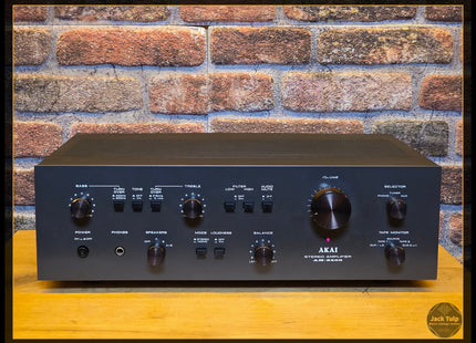 Akai AM-2400
