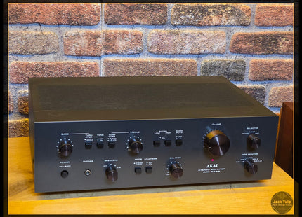 Akai AM-2400