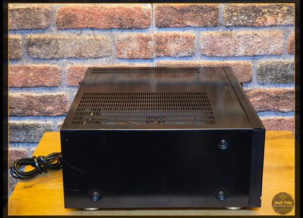 Akai AM-35