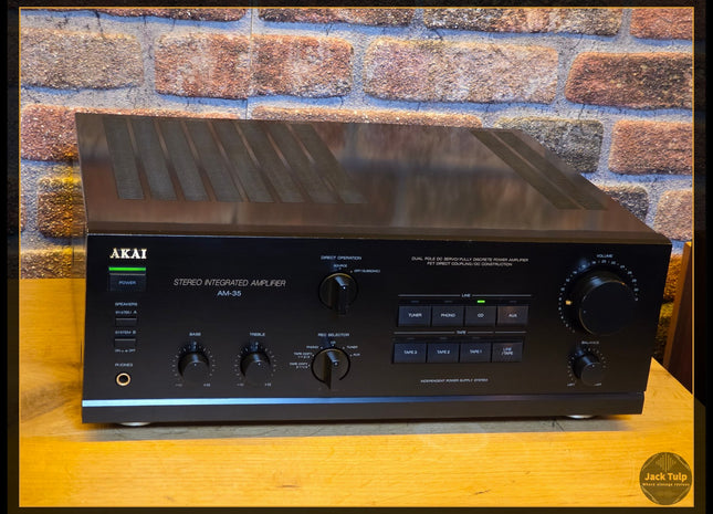 Akai AM-35