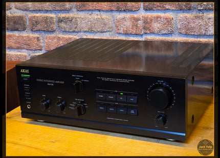 Akai AM-35
