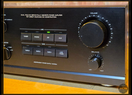 Akai AM-35