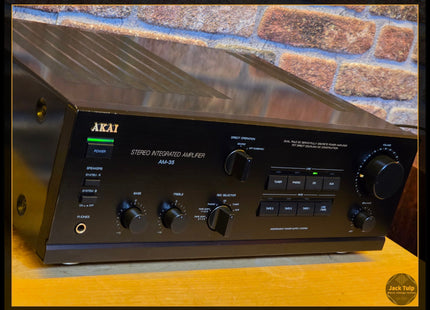 Akai AM-35