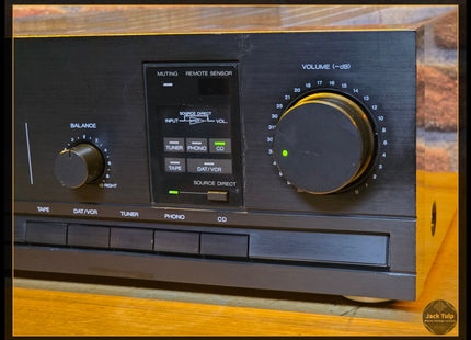 Akai AM-M459
