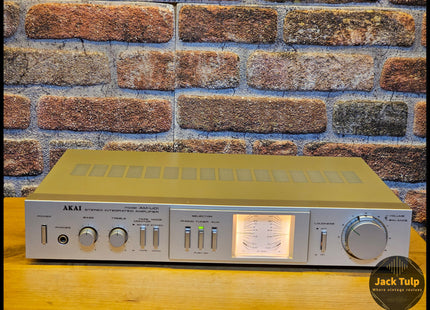 Akai AM-U01