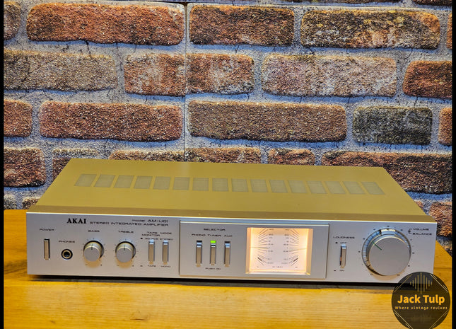 Akai AM-U01