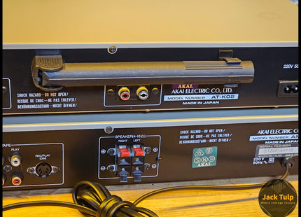 Akai AM-U01 + AT-K02