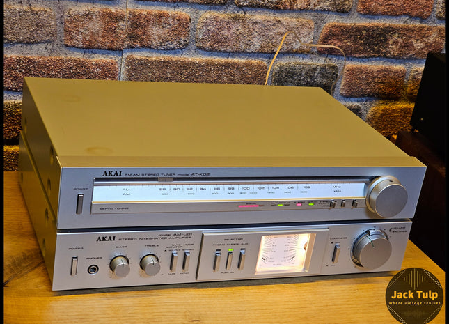 Akai AM-U01 + AT-K02
