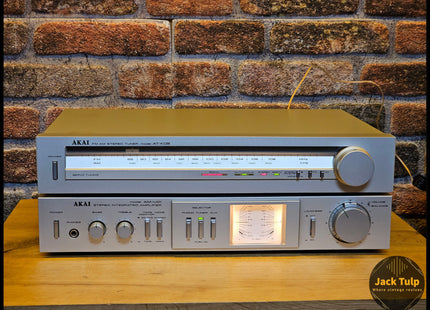 Akai AM-U01 + AT-K02