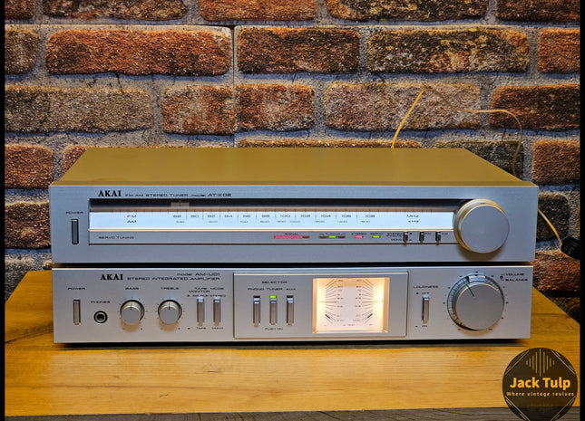 Akai AM-U01 + AT-K02