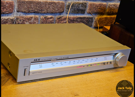 Akai AT-K02