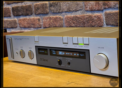 Akai AM-U210