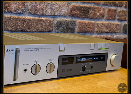 Akai AM-U210