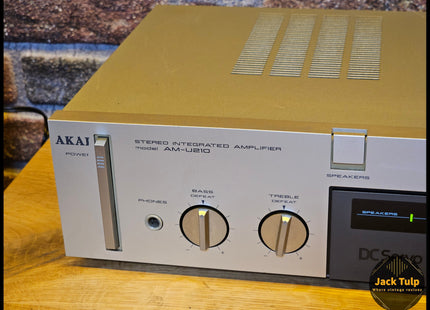 Akai AM-U210