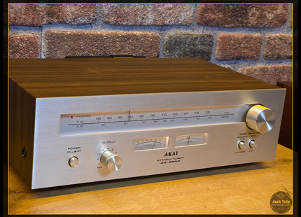 Akai AT-2200