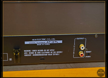 Akai AT-37