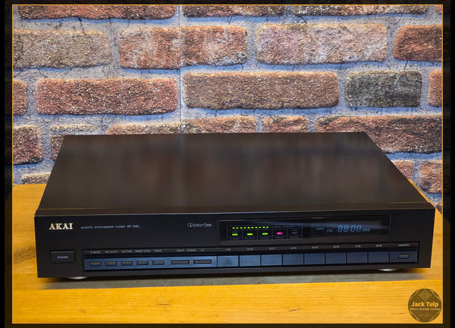 Akai AT-52L