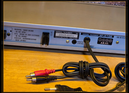Akai AT-A102
