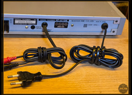 Akai AT-A102