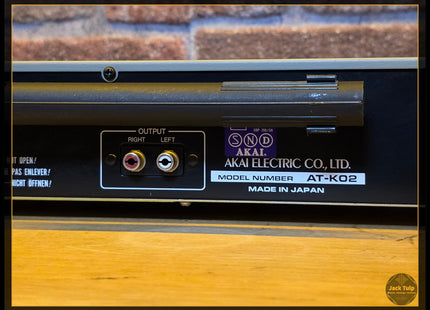 Akai AT-K01