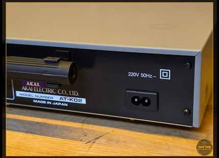 Akai AT-K01
