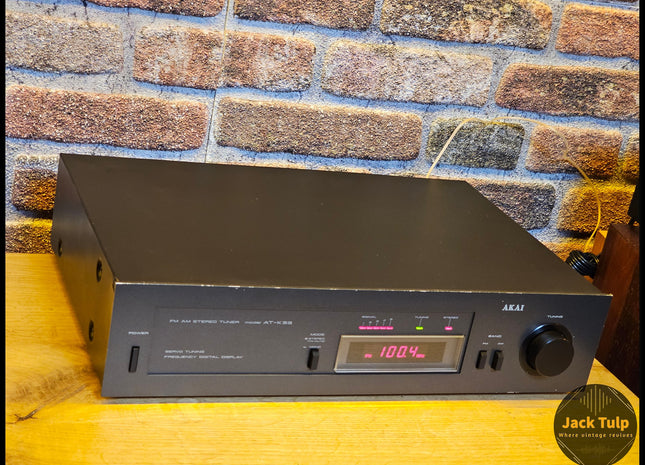 Akai AT-K33
