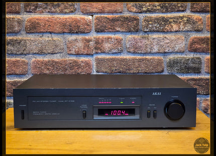 Akai AT-K33