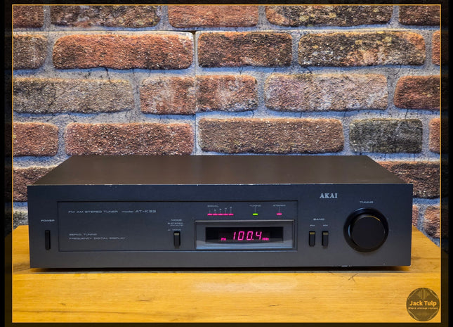 Akai AT-K33