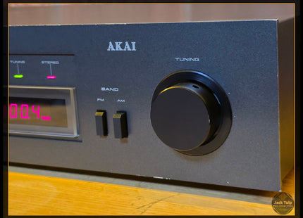 Akai AT-K33