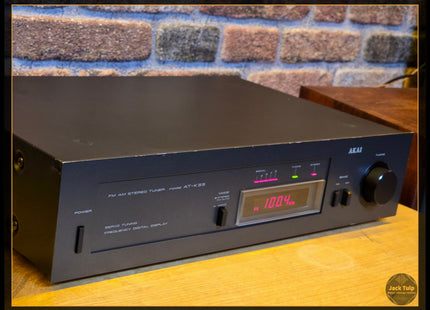 Akai AT-K33