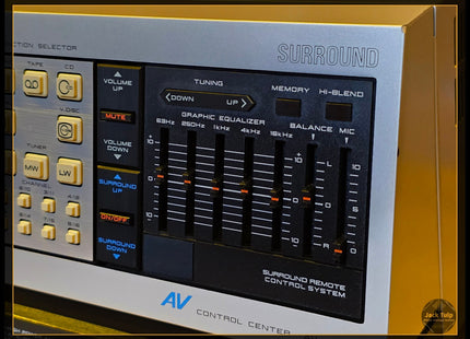 Akai AV-M313L