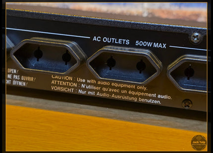 Akai DT-M20