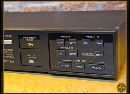 Akai DT-M20