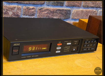 Akai DT-M20