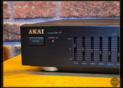 Akai EA-27