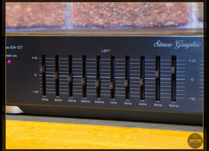 Akai EA-27