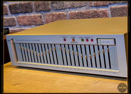 Akai EA-G90