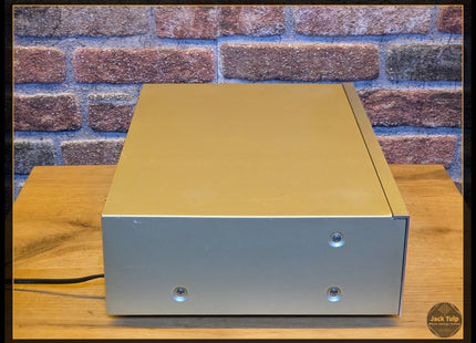 Akai EA-G90