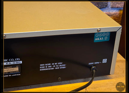 Akai EA-G90
