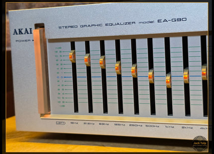 Akai EA-G90