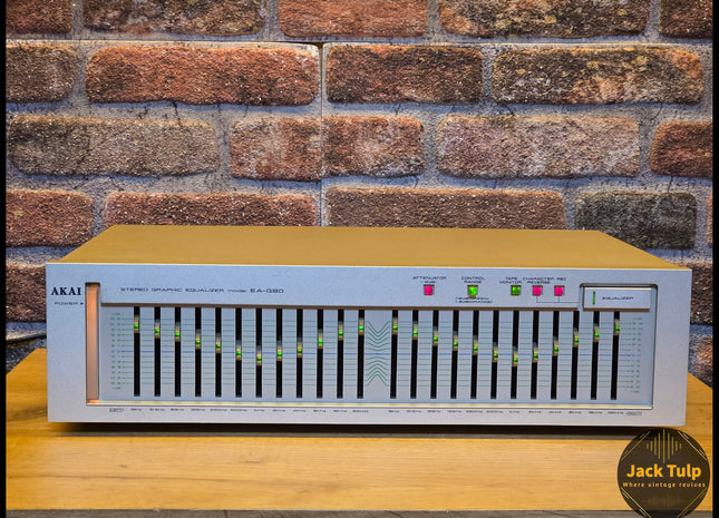 Akai EA-G90