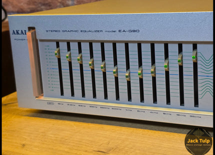 Akai EA-G90