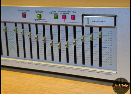 Akai EA-G90