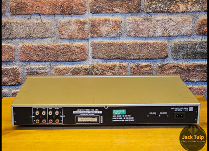 Akai MM-77