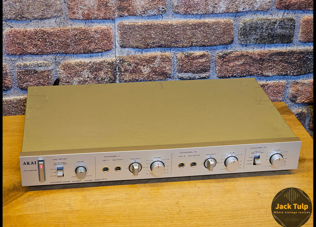 Akai MM-77