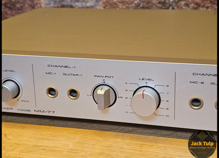 Akai MM-77