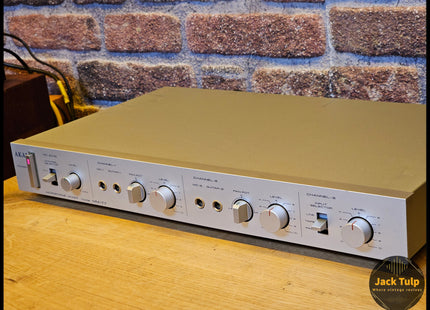 Akai MM-77