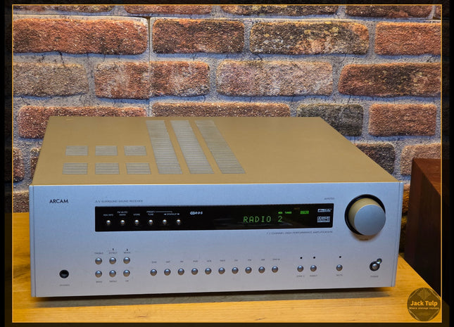 Arcam AVR250