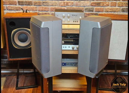 Grundig M800